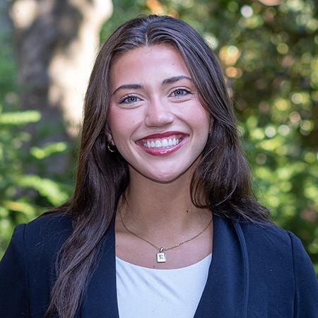 Emily Chandler headshot