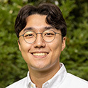 Chan Hyeon Hur headshot
